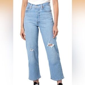 Levi’s Ribcage Straight Ankle Jeans